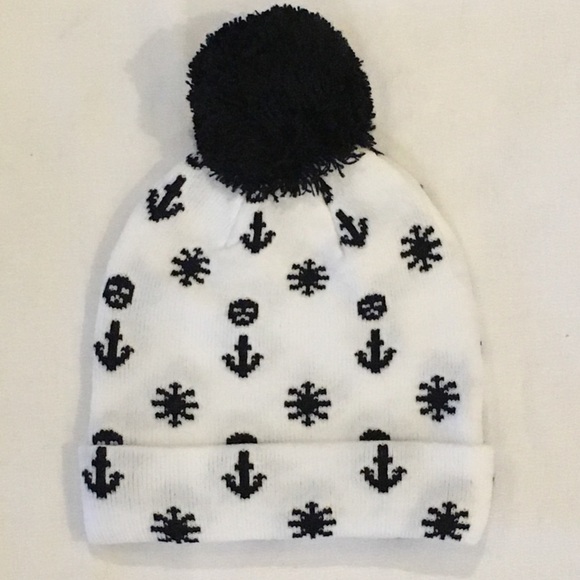 NWOT~NEFF BEANIE Black & White One Size - Picture 2 of 2